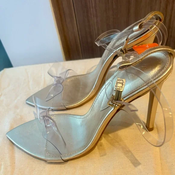 Brand NEW Schutz Elyda Gold Sandal 7.5 - Picture 5 of 8